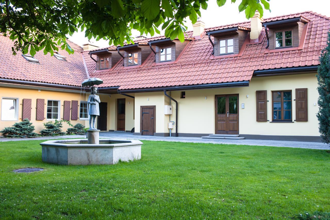 Dvaras - Manor House Вільнюс Екстер'єр фото